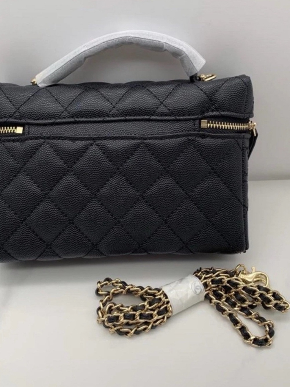 Chanel GWP VIP Makeup Bag - Picture 5 of 6